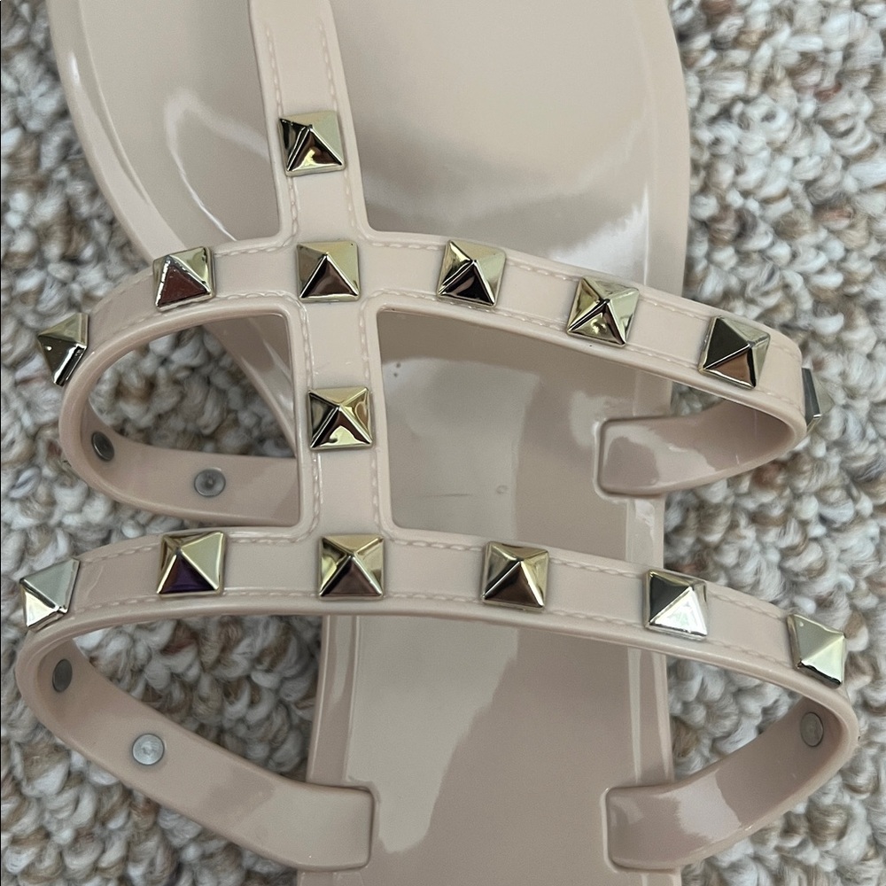 Mix No. 6 Women's Light Pink / Nude Gold Studded Sandals - Size 9 - Picture 2 of 6